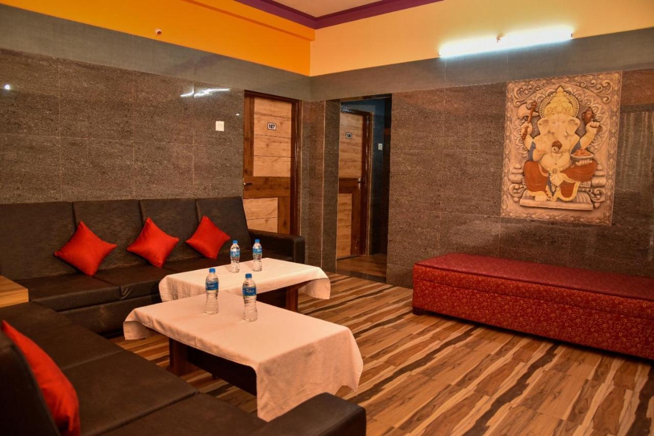 Sree Varada International Gokarna  Bagian luar foto